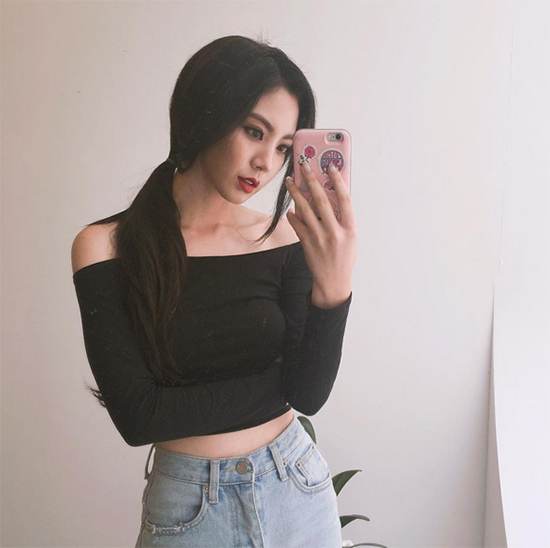 Lee Chae Eun Lee Chae Eun