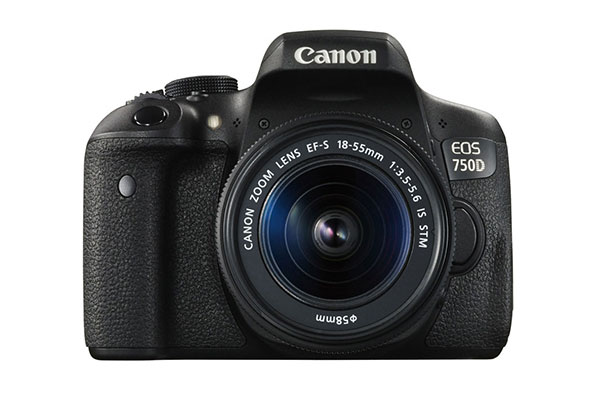 Nikon D5500 vs Canon 750D Nikon D5500 vs Canon 750D