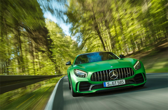 Mercedes-AMG GT R 2017 Mercedes-AMG GT R 2017