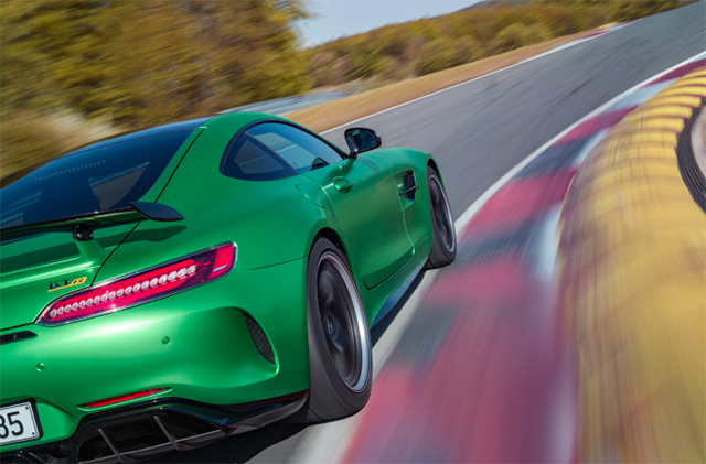 Mercedes-AMG GT R 2017 Mercedes-AMG GT R 2017