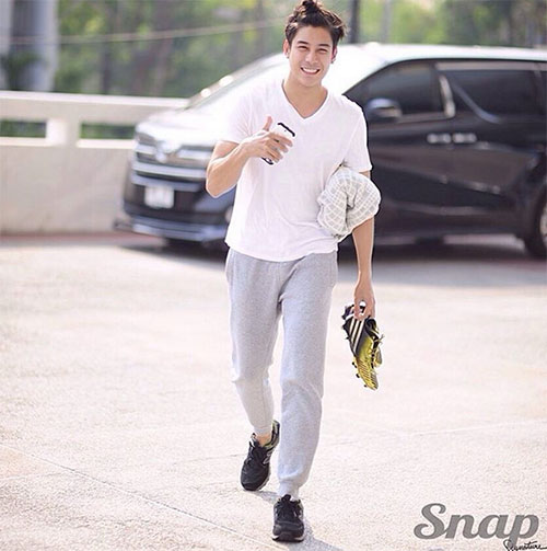 ดาราชายไทยมัดผม ดาราชายไทยมัดผม
