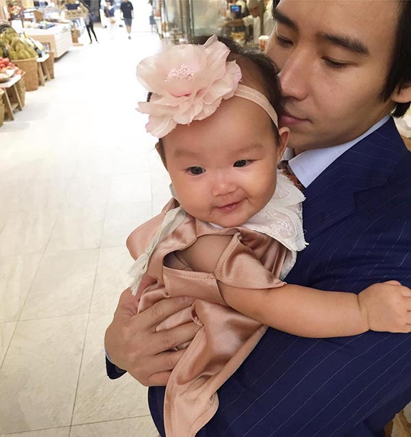 น้องพิพิม ลูกสาวแม่ต่าย ชุติมา น้องพิพิม ลูกสาวแม่ต่าย ชุติมา