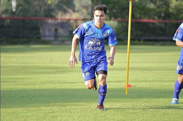 เมสซี่เจ ชนาธิป สรงกระสินธ์ เมสซี่เจ ชนาธิป สรงกระสินธ์