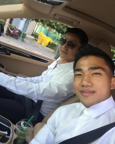 เมสซี่เจ ชนาธิป สรงกระสินธ์ เมสซี่เจ ชนาธิป สรงกระสินธ์