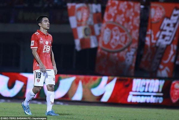 เมสซี่เจ ชนาธิป สรงกระสินธ์ เมสซี่เจ ชนาธิป สรงกระสินธ์