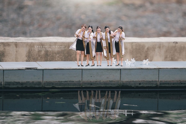 ภาพคนตัวจิ๋ว ภาพคนตัวจิ๋ว