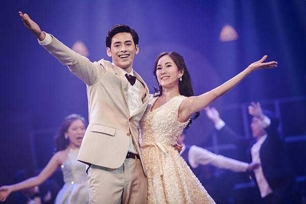ละครเพลงรื่นอารมณ์แห่งปี ละครเพลงรื่นอารมณ์แห่งปี