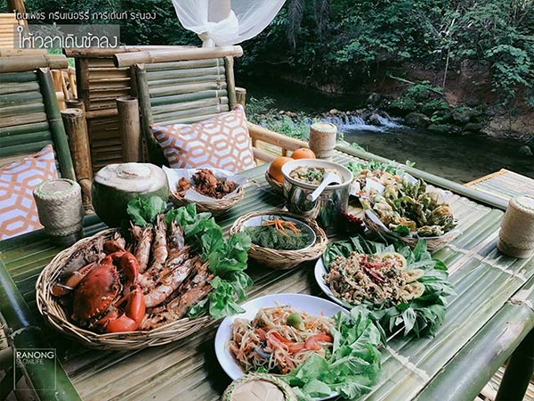 คาเฟ่และร้านอาหารดีไซน์สุดชิค คาเฟ่และร้านอาหารดีไซน์สุดชิค