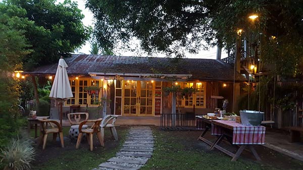คาเฟ่และร้านอาหารดีไซน์สุดชิค คาเฟ่และร้านอาหารดีไซน์สุดชิค