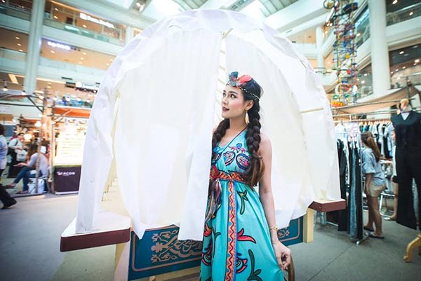 งาน Gypsy Caravan งาน Gypsy Caravan