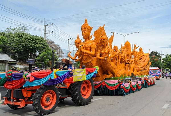 ประเพณีแห่เทียนพรรษา ประเพณีแห่เทียนพรรษา
