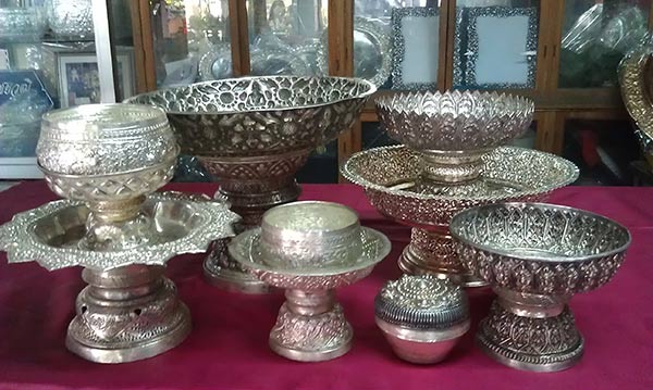 สินค้าพื้นบ้านไทย สินค้าพื้นบ้านไทย