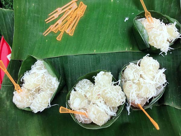 ตลาดซาโม่น ตลาดซาโม่น