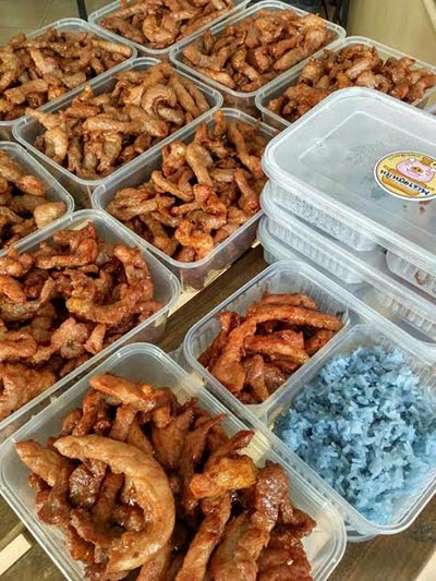 ร้านข้าวเหนียวหมูทอดเจ้าเด็ด ร้านข้าวเหนียวหมูทอดเจ้าเด็ด