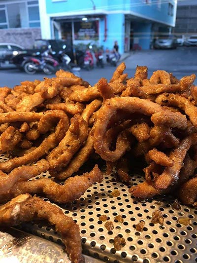 ร้านข้าวเหนียวหมูทอดเจ้าเด็ด ร้านข้าวเหนียวหมูทอดเจ้าเด็ด