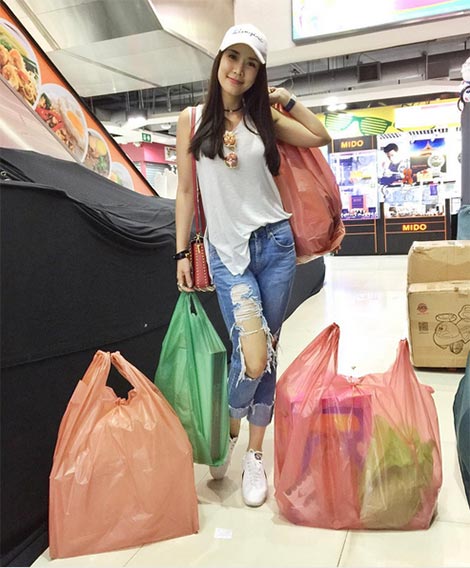จั๊กจั่น อคัมย์สิริ จั๊กจั่น อคัมย์สิริ