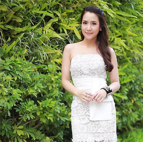 จั๊กจั่น อคัมย์สิริ จั๊กจั่น อคัมย์สิริ