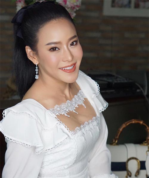 แม่ดารา แม่ดารา
