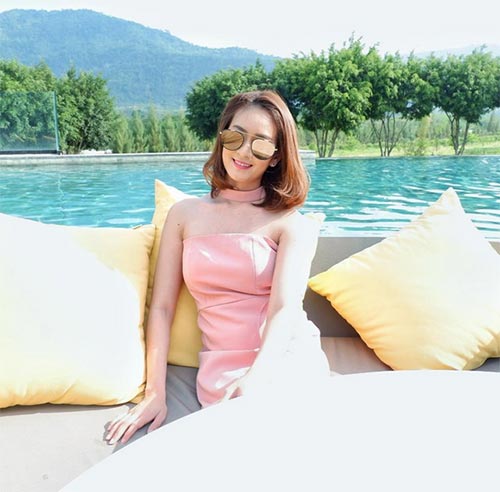 ชมพู่ ภัทราวรรณ พานิชชา ชมพู่ ภัทราวรรณ พานิชชา