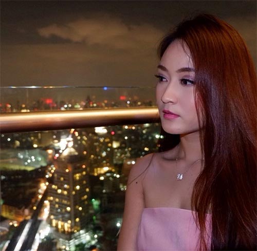 ชมพู่ ภัทราวรรณ พานิชชา ชมพู่ ภัทราวรรณ พานิชชา