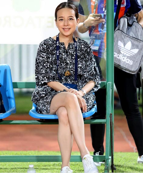 นวลพรรณ ล่ำซำ นวลพรรณ ล่ำซำ