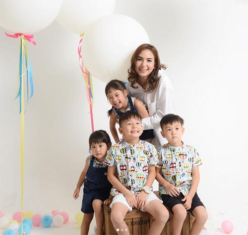 แม่ลูกดารา แม่ลูกดารา