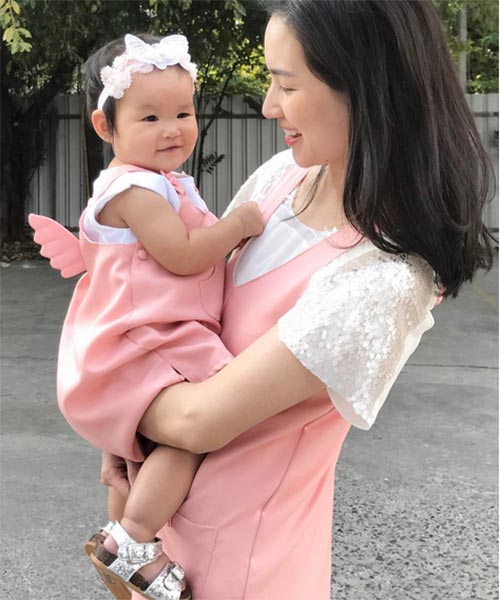 แม่ลูกดารา แม่ลูกดารา