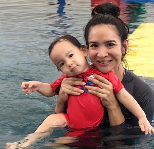 แม่ลูกดารา แม่ลูกดารา