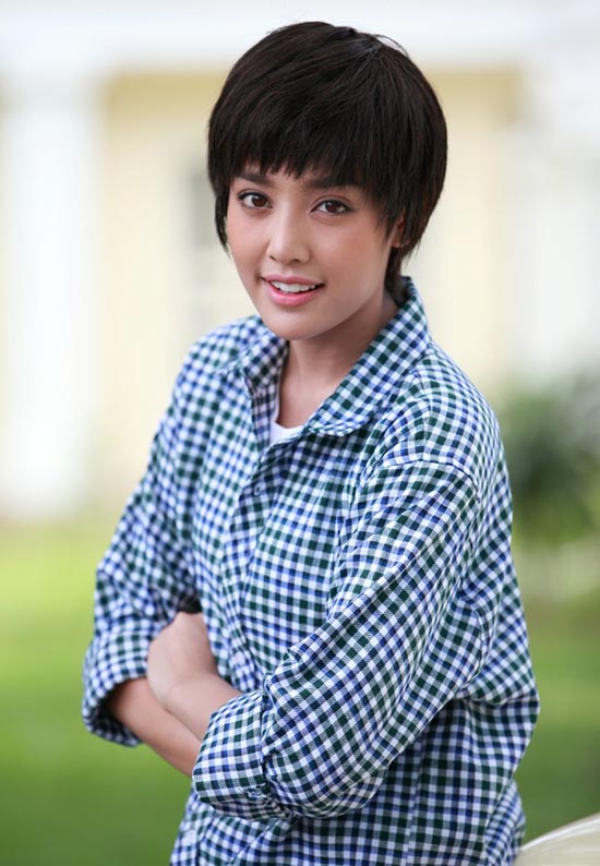 ดาราหญิง ดาราหญิง