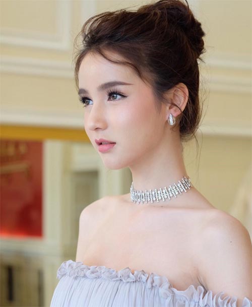 โยชิ รินรดา โยชิ รินรดา