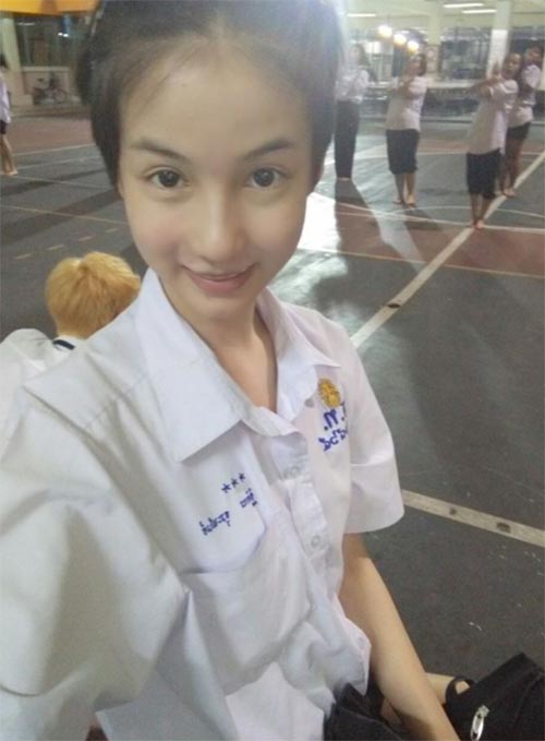 โยชิ รินรดา โยชิ รินรดา