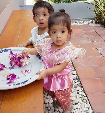 น้องอลิน อลัน น้องอลิน อลัน