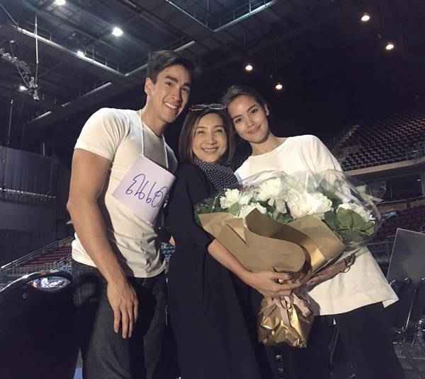 ณเดชน์ ญาญ่า ณเดชน์ ญาญ่า