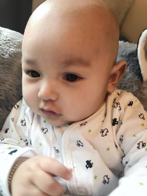 น้องลีออง น้องลีออง