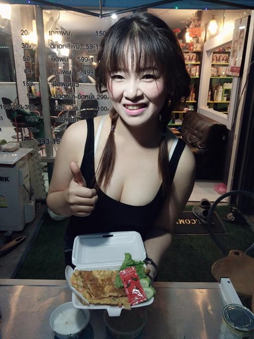 ไข่เจียวนมหก ไข่เจียวนมหก