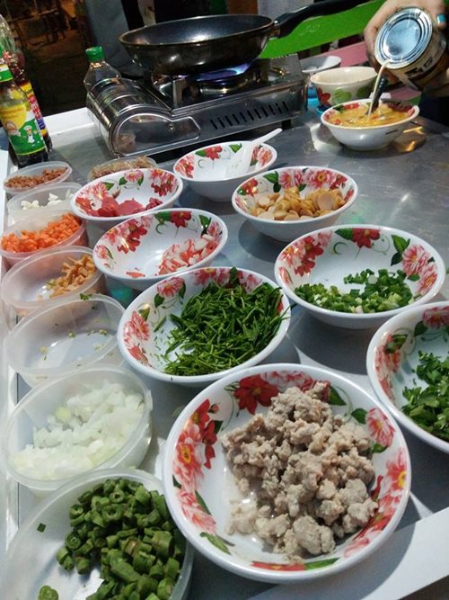 ไข่เจียวนมหก ไข่เจียวนมหก