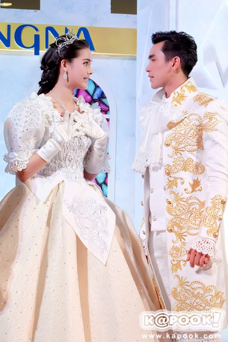 ณเดชน์ ญาญ่า ณเดชน์ ญาญ่า