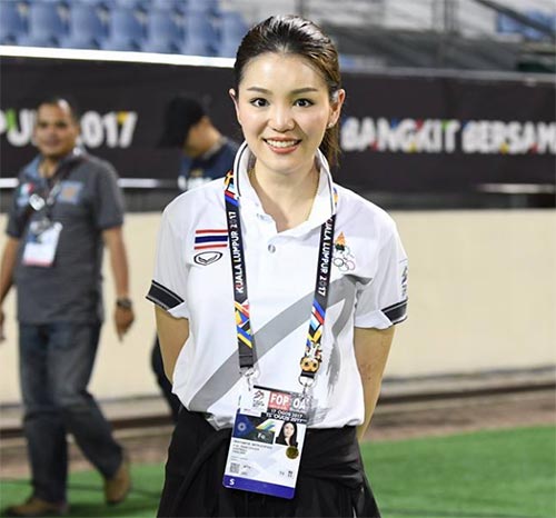 มาดามเดียร์ วทันยา วงษ์โอภาสี มาดามเดียร์ วทันยา วงษ์โอภาสี
