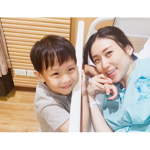 เบลล์ ไชน่าดอลล์ คลอดลูก เบลล์ ไชน่าดอลล์ คลอดลูก