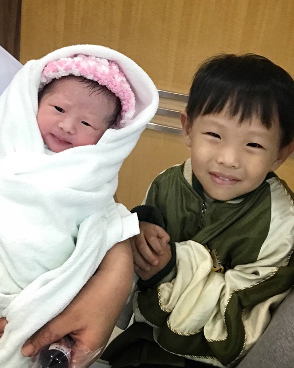 เบลล์ ไชน่าดอลล์ คลอดลูก เบลล์ ไชน่าดอลล์ คลอดลูก