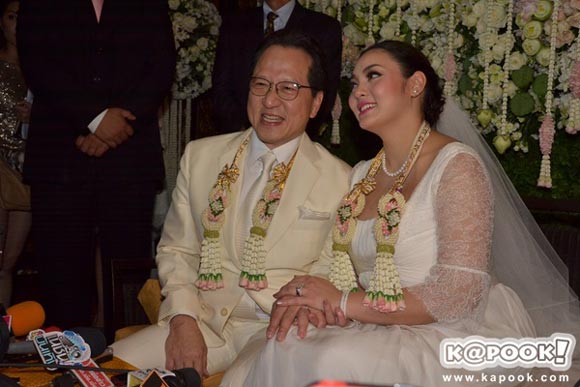 ตั๊ก บงกช - เจ้าสัวบุญชัย ตั๊ก บงกช - เจ้าสัวบุญชัย