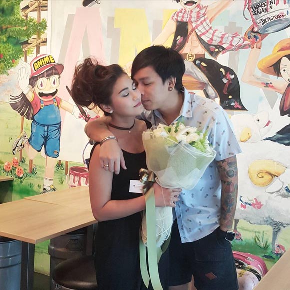 ชมพู่ ก่อนบ่าย ชมพู่ ก่อนบ่าย