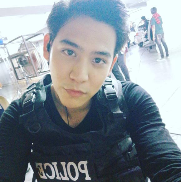 เวียร์ พอร์ช มิกค์ อ๋อม ซีรีส์ ภารกิจรัก เหนี่ยวหัวใจสุดไกปืน เวียร์ พอร์ช มิกค์ อ๋อม ซีรีส์ ภารกิจรัก เหนี่ยวหัวใจสุดไกปืน