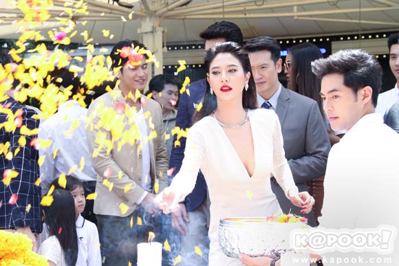 ละคร ตุ๊กตาผี บวงสรวง ละคร ตุ๊กตาผี บวงสรวง