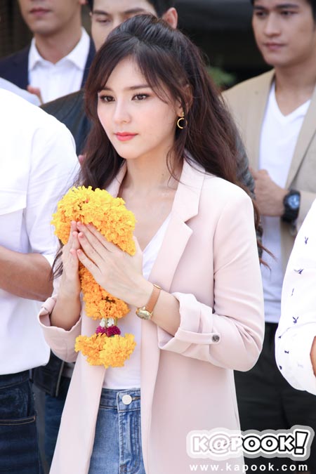 ละคร ตุ๊กตาผี บวงสรวง ละคร ตุ๊กตาผี บวงสรวง
