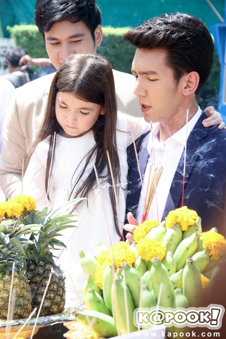 ละคร ตุ๊กตาผี บวงสรวง ละคร ตุ๊กตาผี บวงสรวง