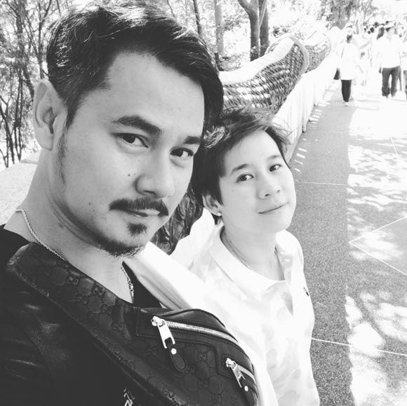 เวฟ สาริน แต่งงาน บุ้ง สะธี เวฟ สาริน แต่งงาน บุ้ง สะธี