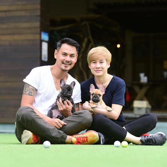 เวฟ สาริน แต่งงาน บุ้ง สะธี เวฟ สาริน แต่งงาน บุ้ง สะธี