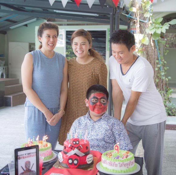 ใบเฟิร์น พัสกร ใบเฟิร์น พัสกร