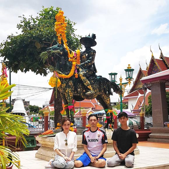 นิโคล ศรราม นิโคล ศรราม